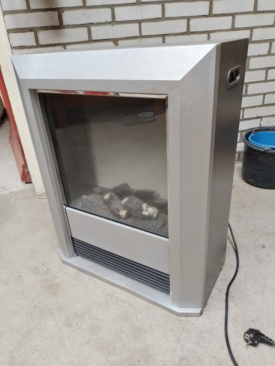 Electrische kachel/ sierhaard.