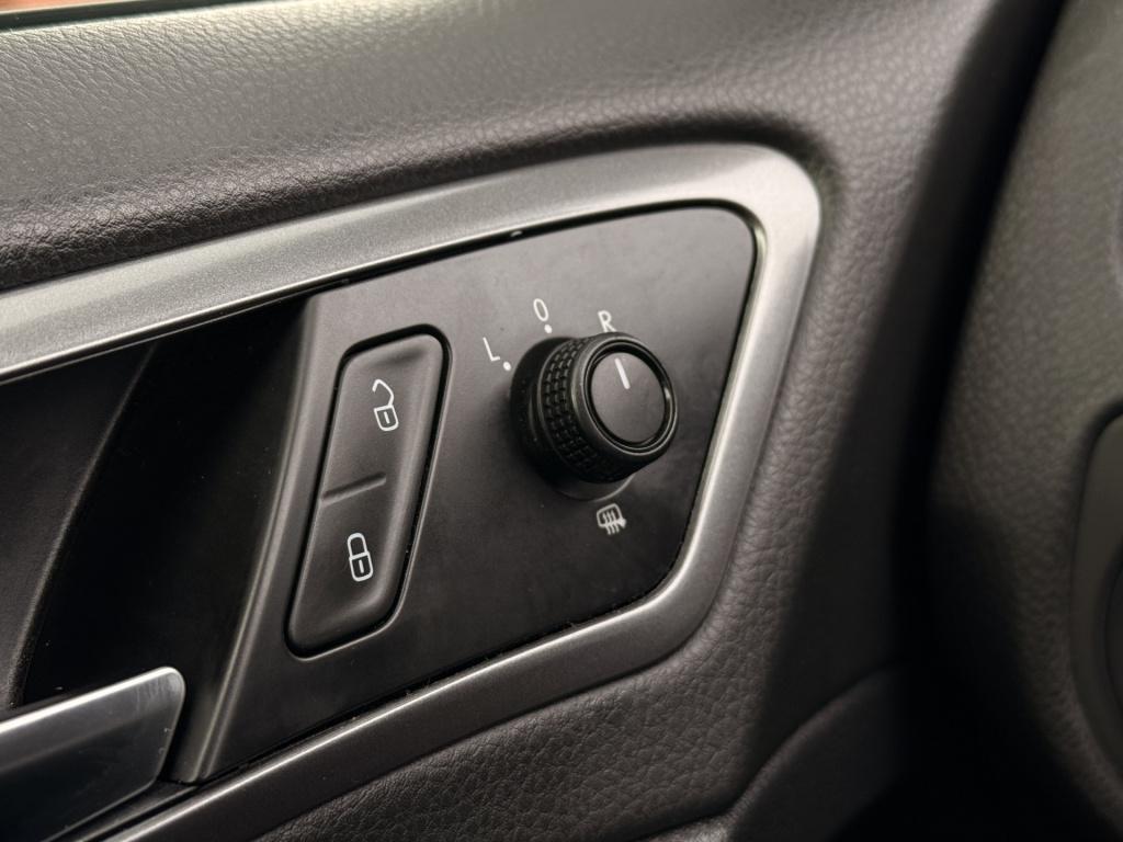 Volkswagen Golf 1.2 tsi trendline 5drs | airco | lm velgen