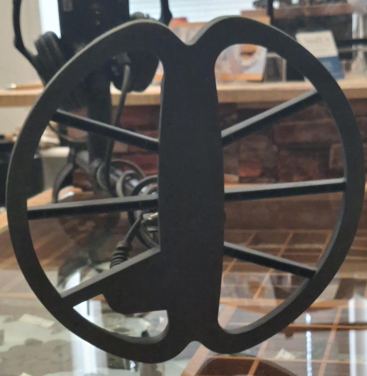 Diverse tweedehands A-merk metaaldetectie apparatuur bij De Detectorshop