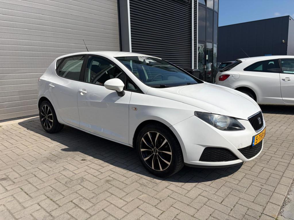 Seat Ibiza 1.2 club/airco/lichtmetaal/carplay/android/mooie auto/