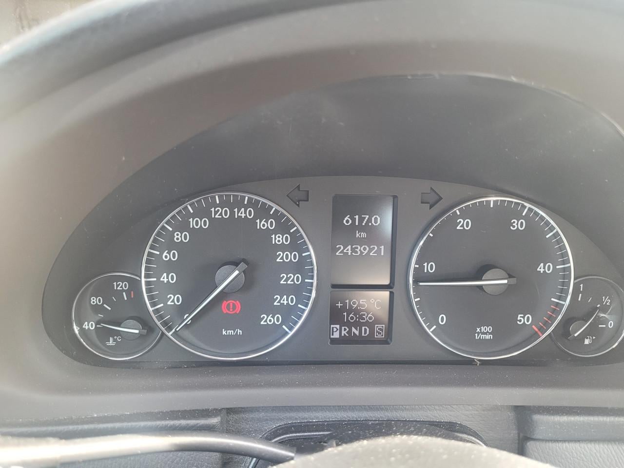 Mercedes C klasse 220 diesel Automaat Avantgarde 2005 245.000 km