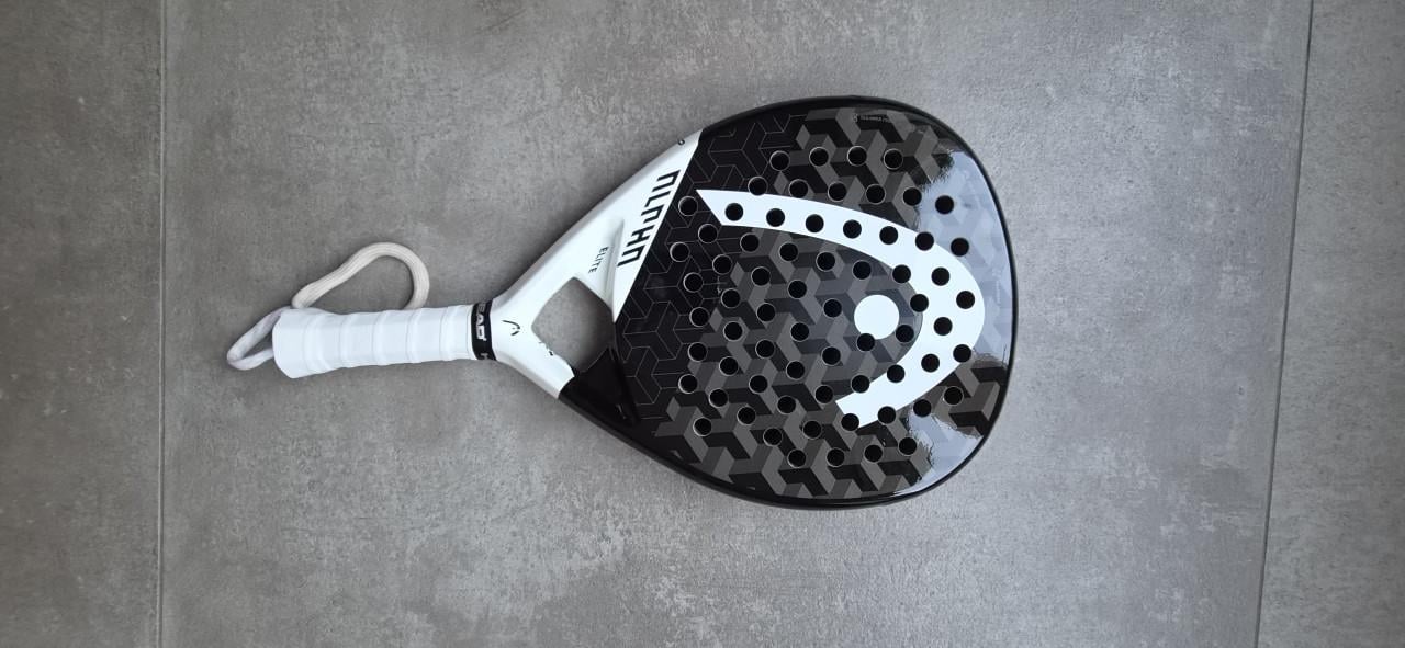 Head Graphene 360 Alpha Elite padel racket