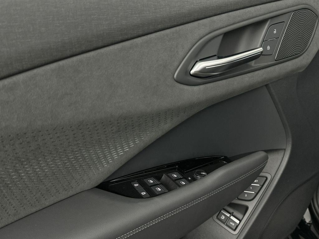 Audi Q3 s edition e-hybrid 200 kw / 272 pk suv 6 versn. s-