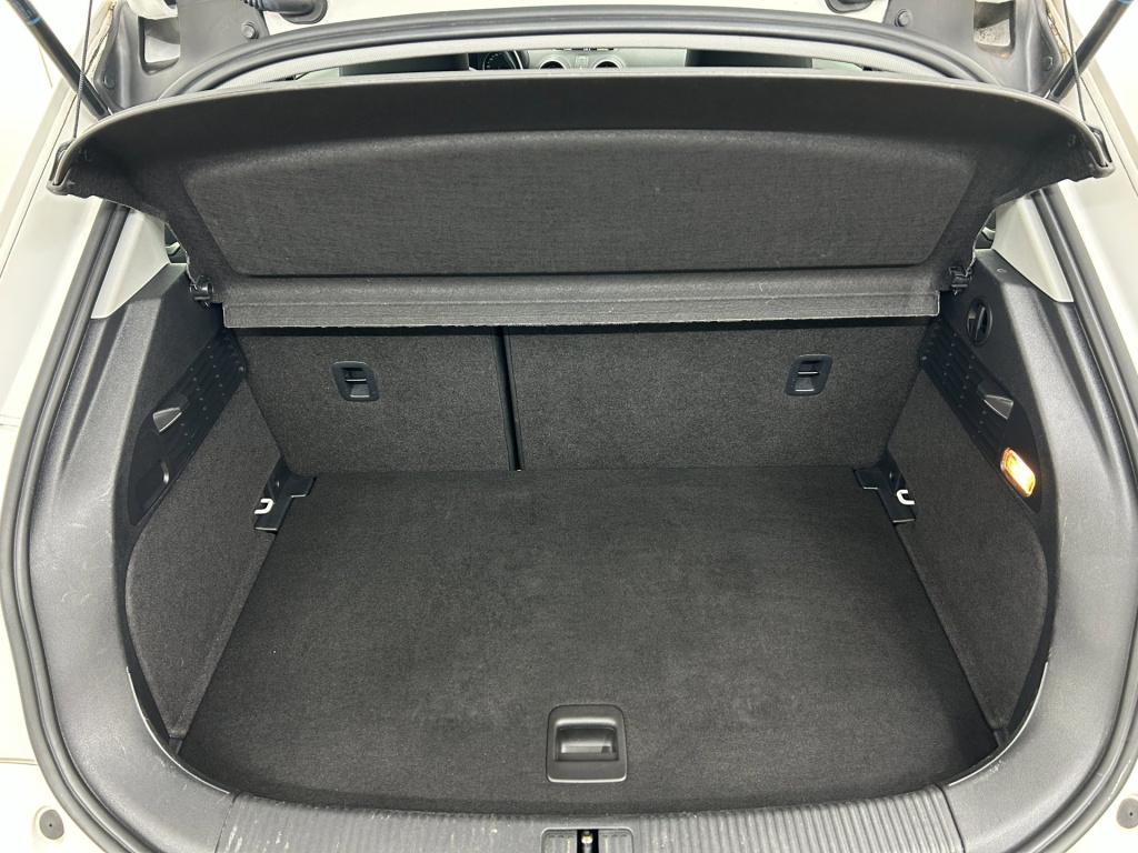 Audi A1 Sportback occasion 1.0 tfsi pro line | wit | tweedehands audi a1 | 
