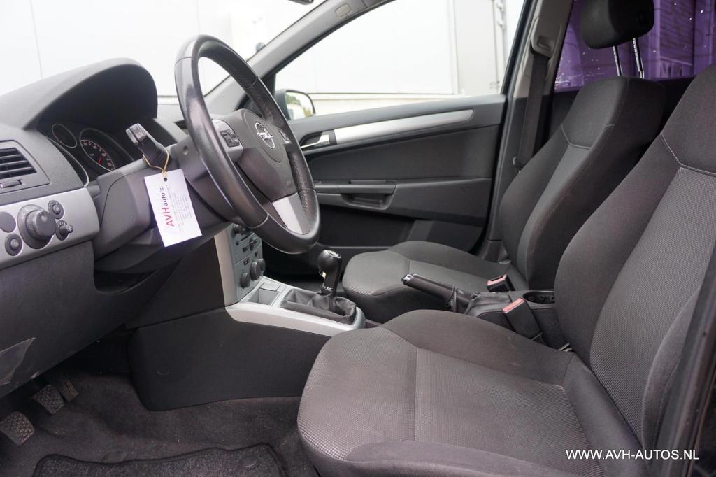Opel Astra 1.7 cdti edition, grijs kenteken!