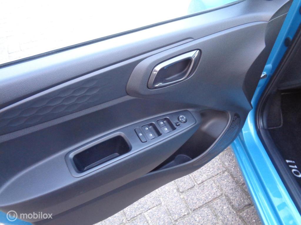 Hyundai I 10 1.0 comfort/two-tone/airco/apple carplay/navigatie/lm velgen/c