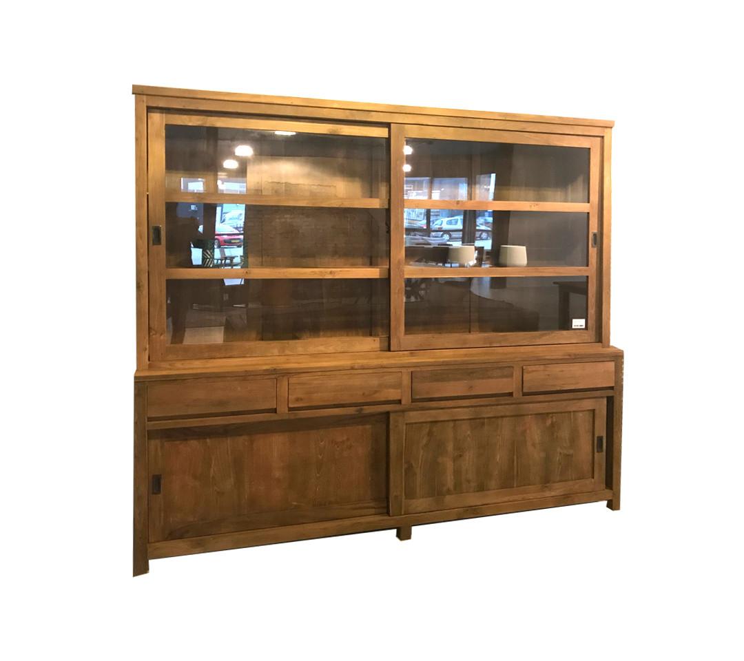 KASTEN IN ALLERLEI MATEN EN SOORTEN