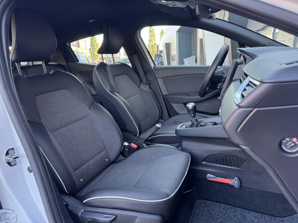 Renault Clio 1.0 tce intens | navigatie | apple carplay/android auto | led 