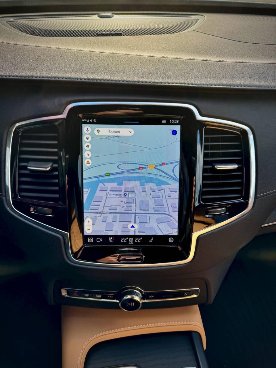 Volvo XC90 2.0 t8 recharge awd ultra dark 22" leder luchtvering massage