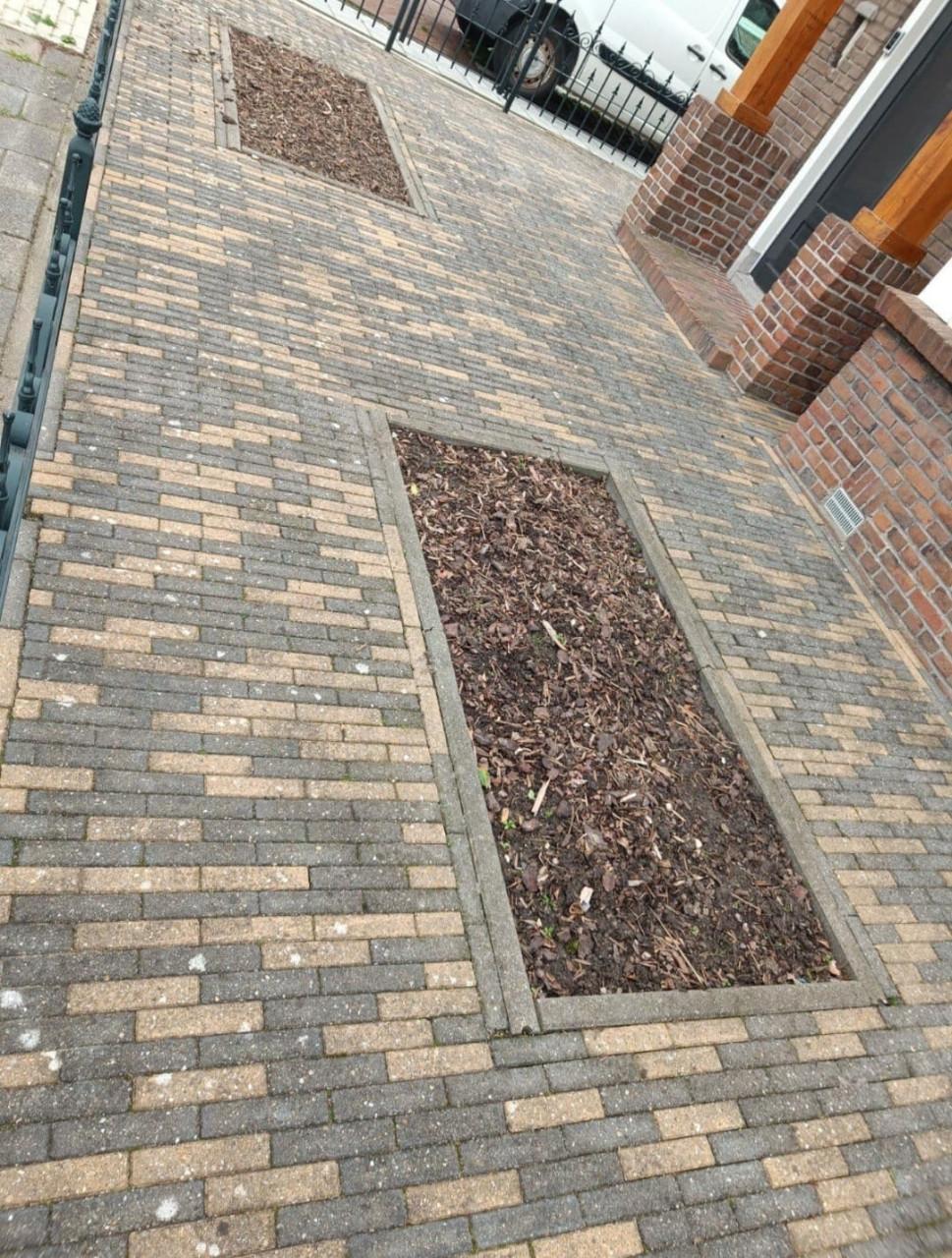 Gratis beton klinkers zwart geel