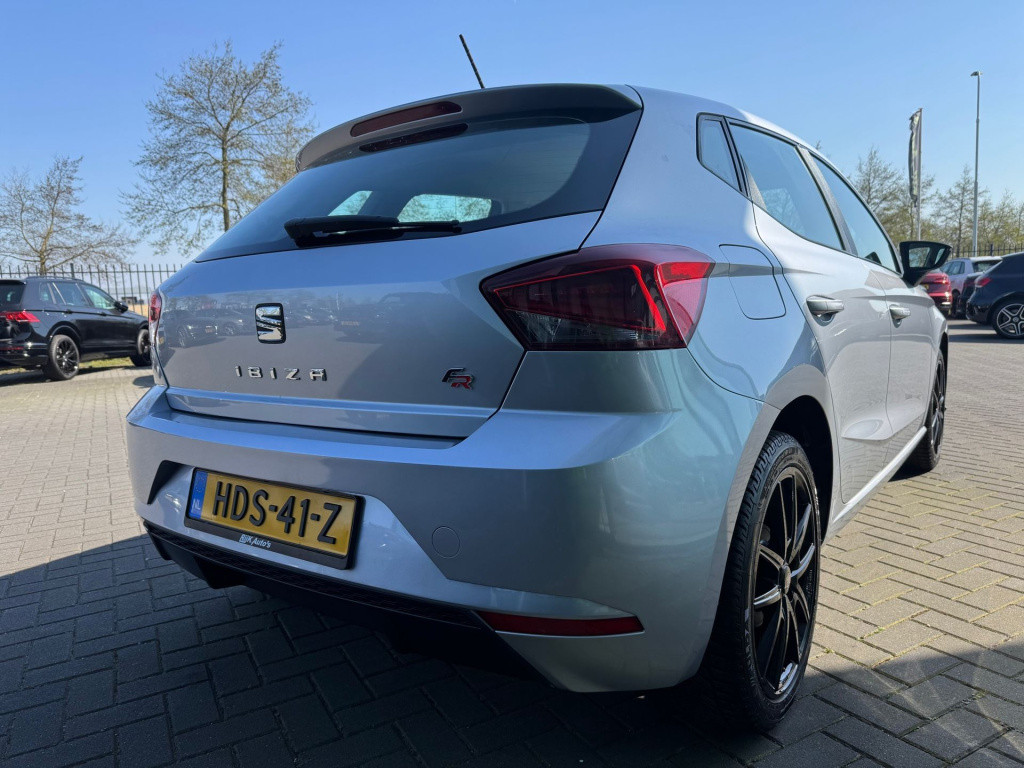 Seat Ibiza 1.0 style * cruise control * bluetooth * airco