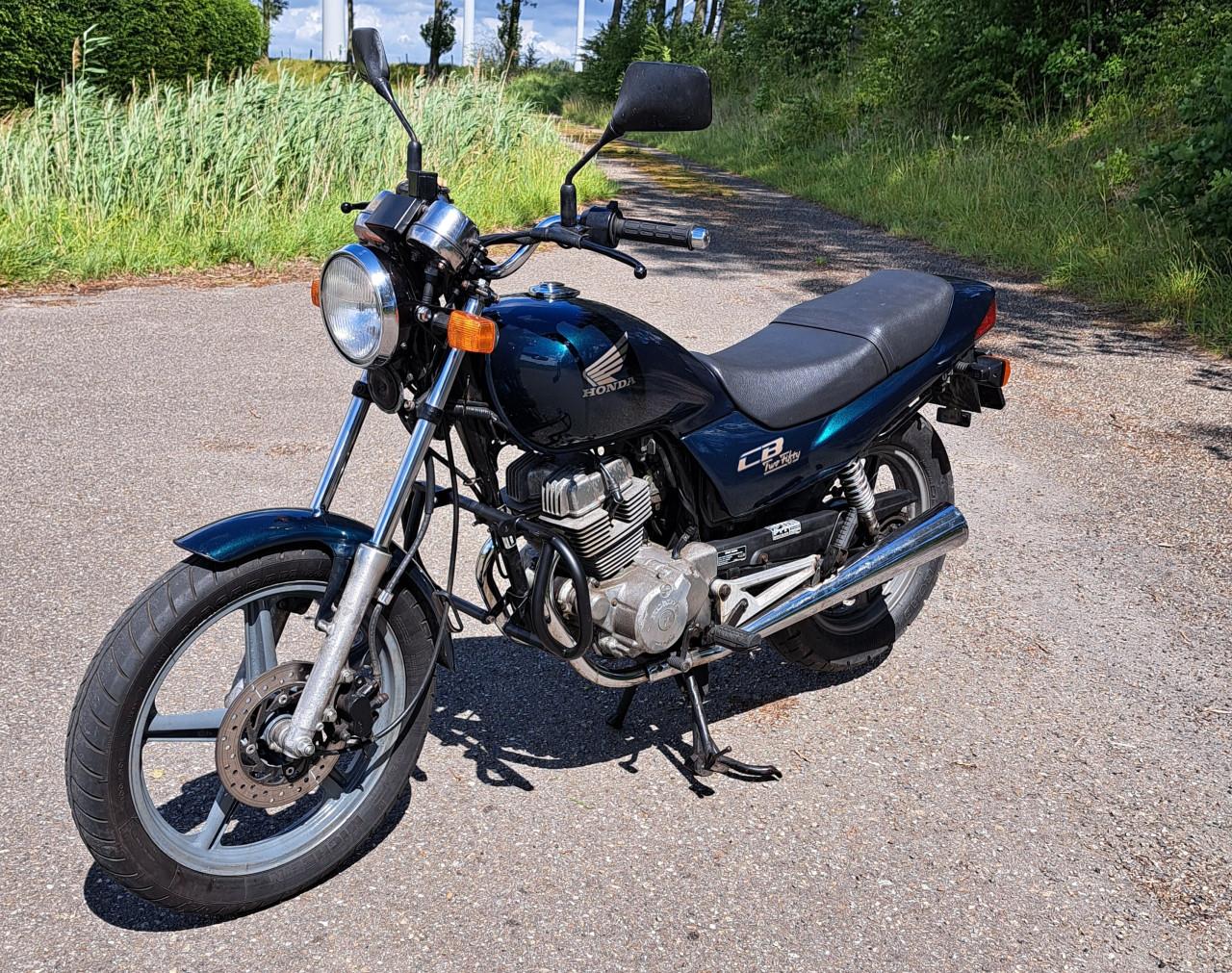 Honda CB250 "Two Fifty" 1997