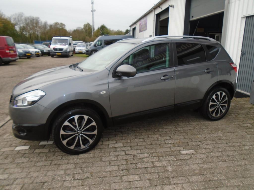 Nissan Qashqai 1.6 connect edition