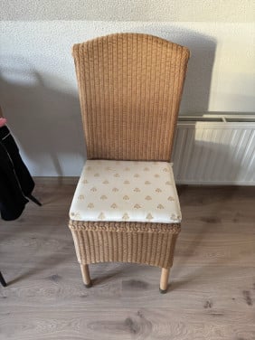 Eetkamerstoel Loom
