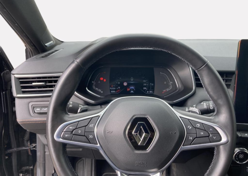 Renault Clio 1.3 tce 130 edc initiale paris