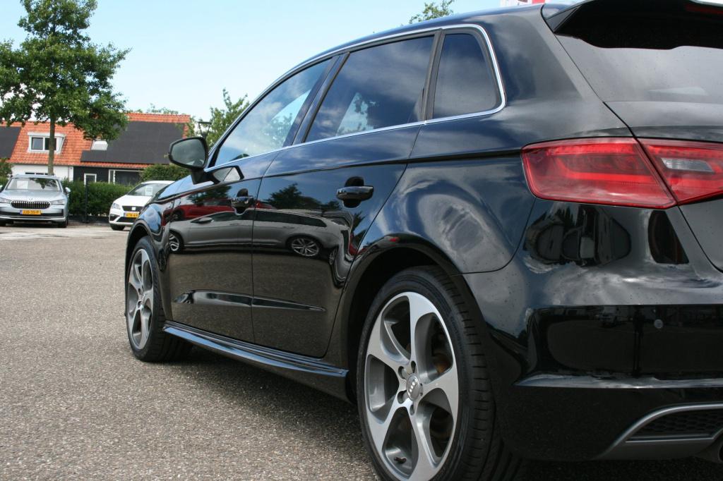 Audi A3 sportback 1.2 tfsi s-line