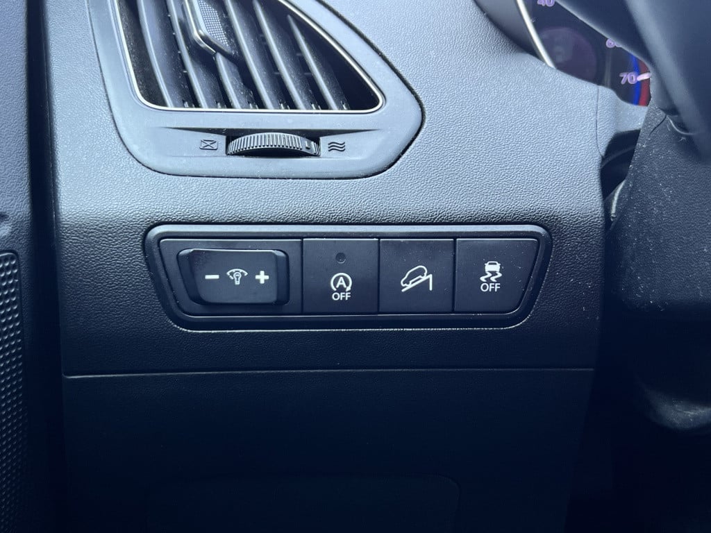 Hyundai Ix35 1.6i gdi business edition | camera | trekhaak | stoel verwarmi