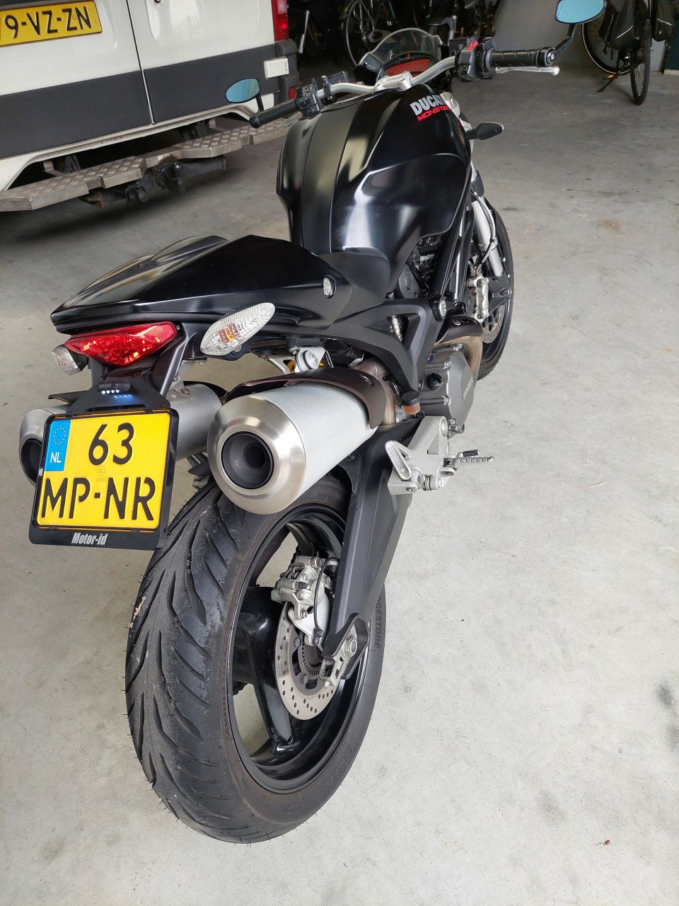 DUCATI 696 MONSTER `011 ,8 DKM TOPSTAAT KOOPJE;;;;