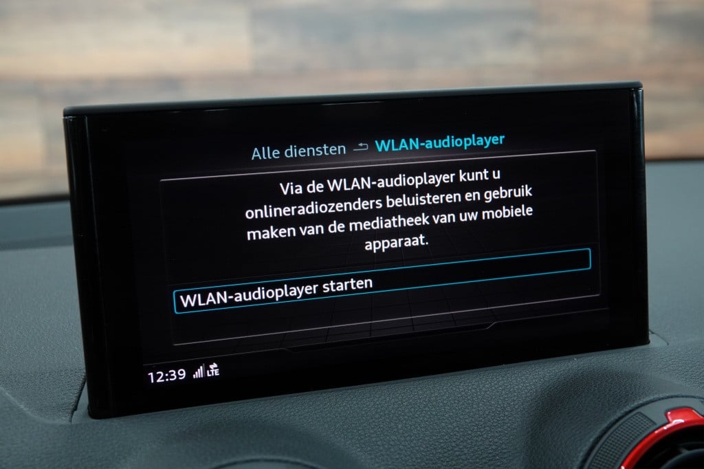 Audi Q2 sq2 2.0 tfsi quattro | 450 pk | pano | led | camera |