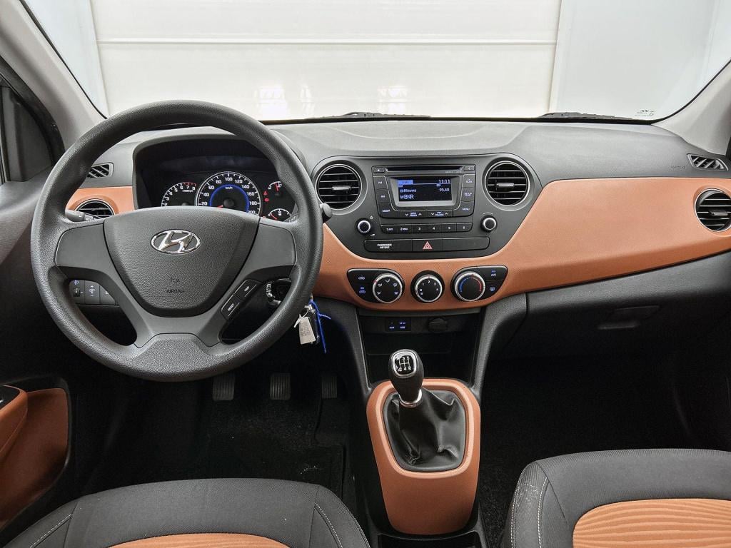 Hyundai I 10 1.0i i-motion comfort plus