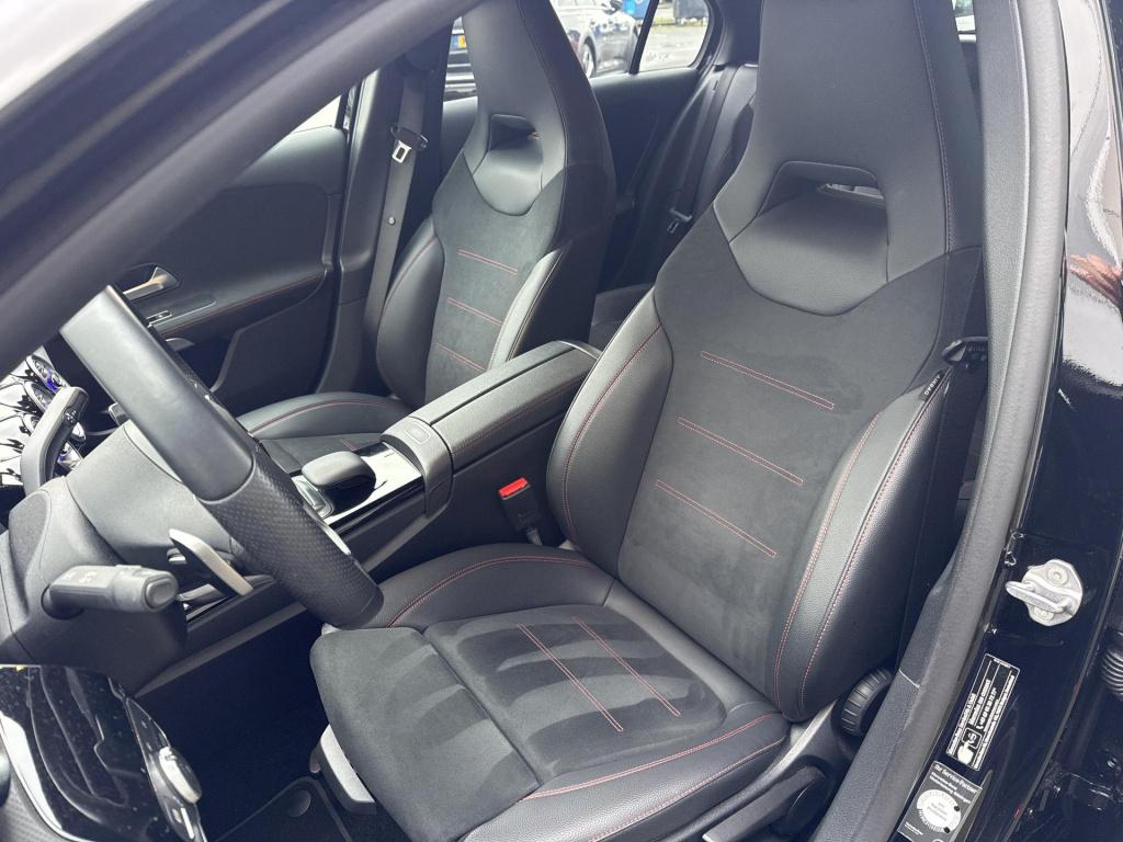 Mercedes-Benz A-Klasse 200 amg line