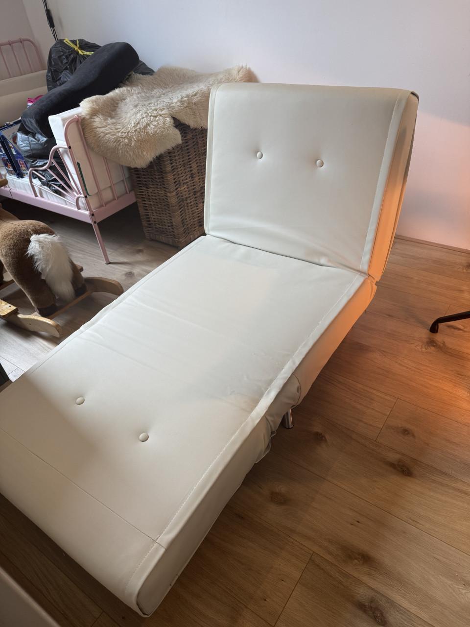 Slaapbank/lounchestoel