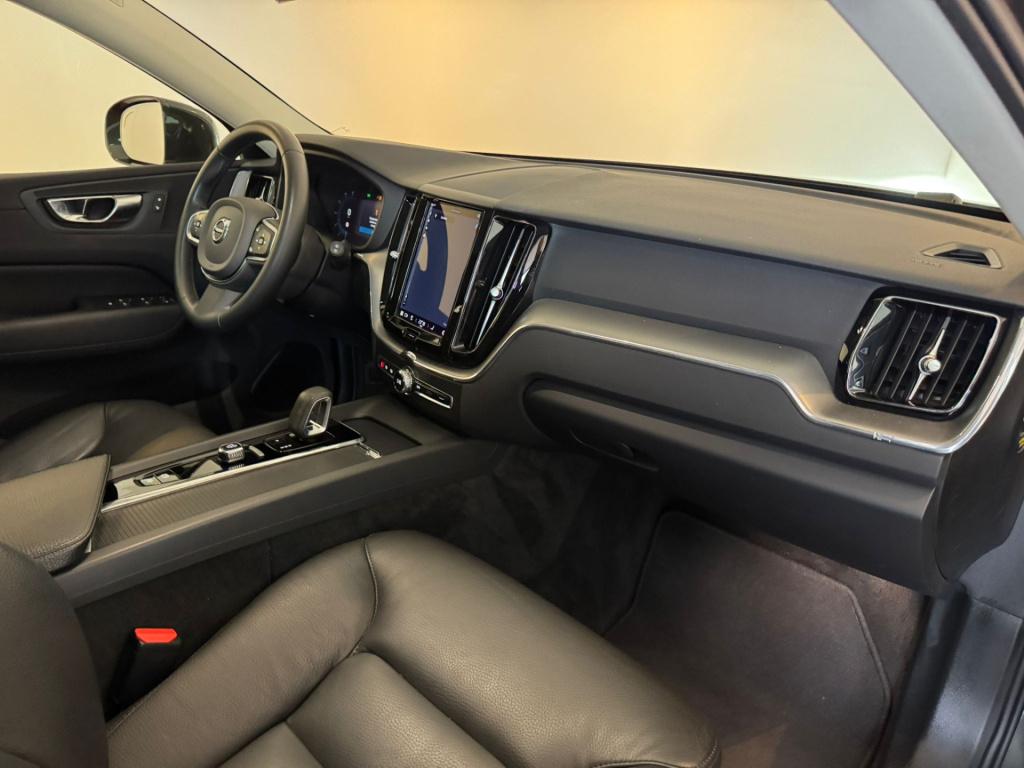 Volvo XC60 2.0 b4 business pro
