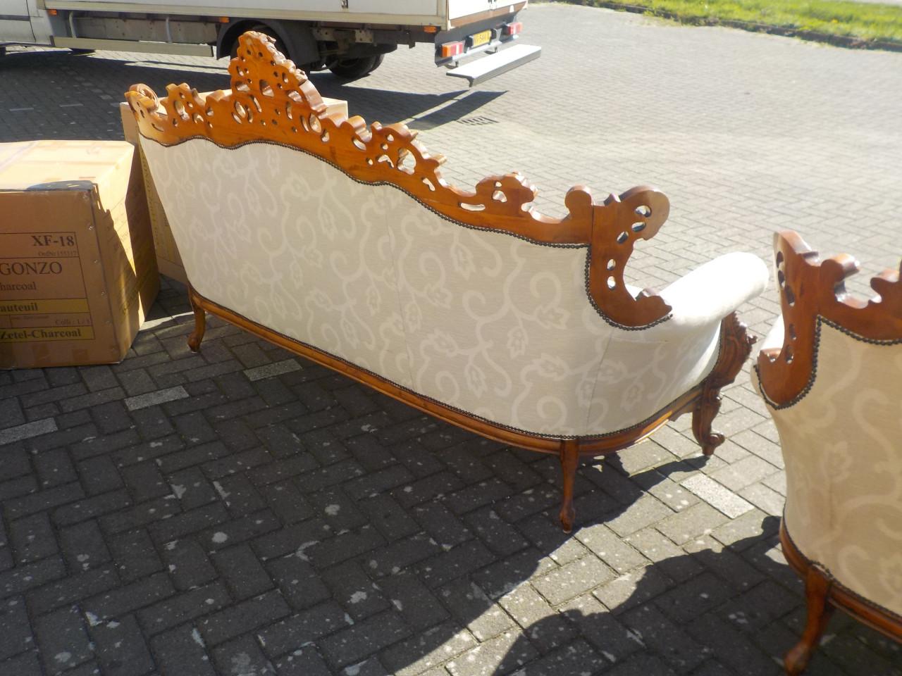 Mooie kwaliteit 3 + 1 + 1 zits in zeer goede staat