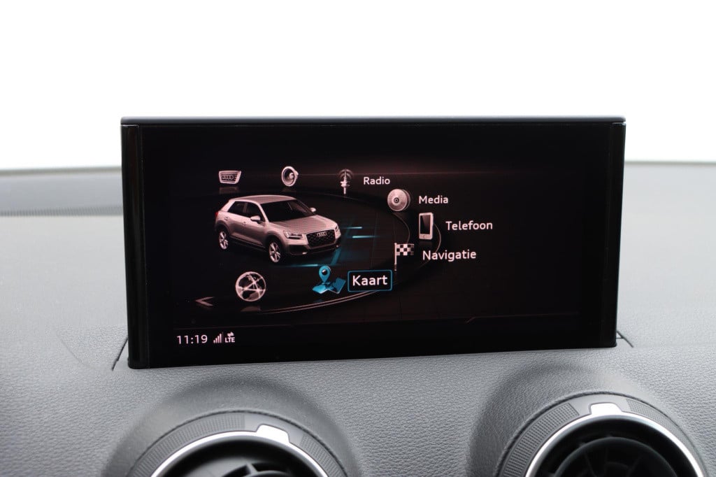 Audi Q2 30 tfsi design pro line plus