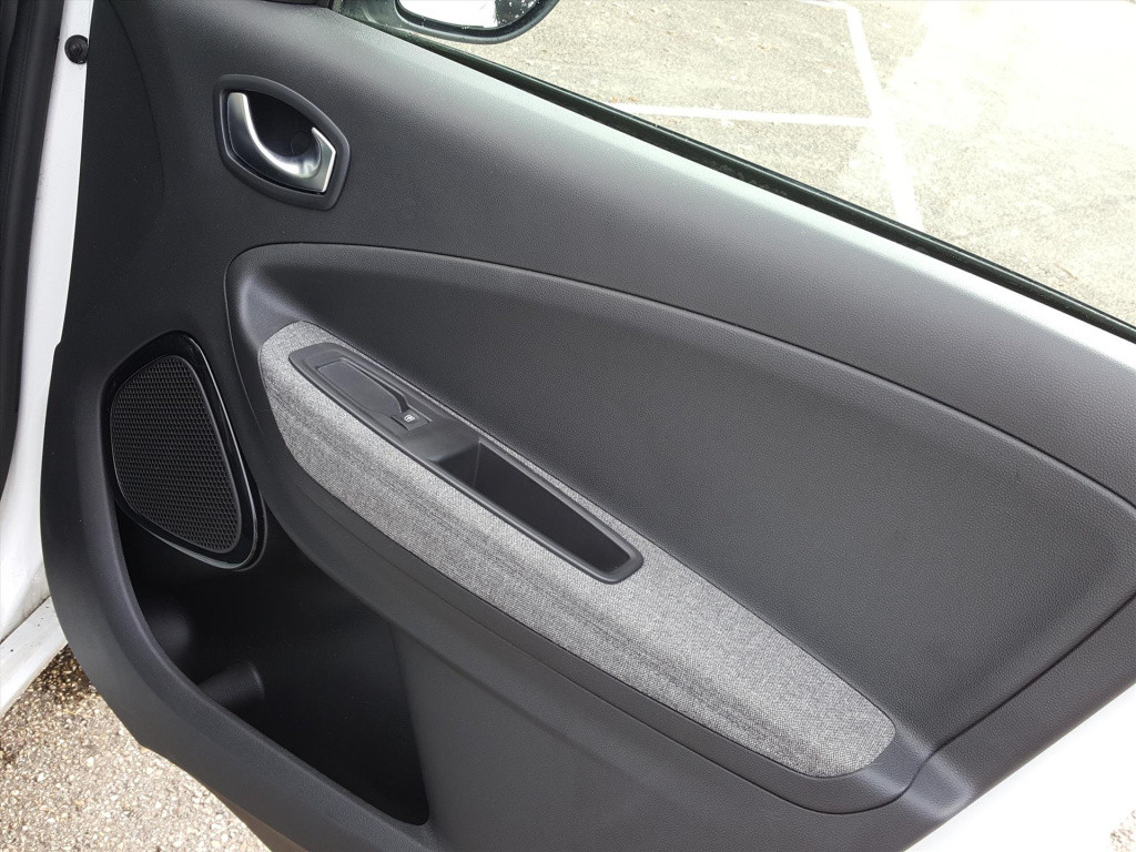 Renault Zoe 135pk intens (batterijkoop) 52kwh 3-fase navigatie | achteruitr