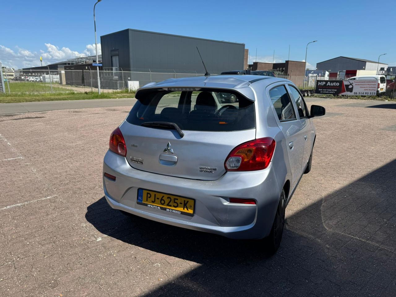 Mitsubishi space star bj 2017  3750 euro