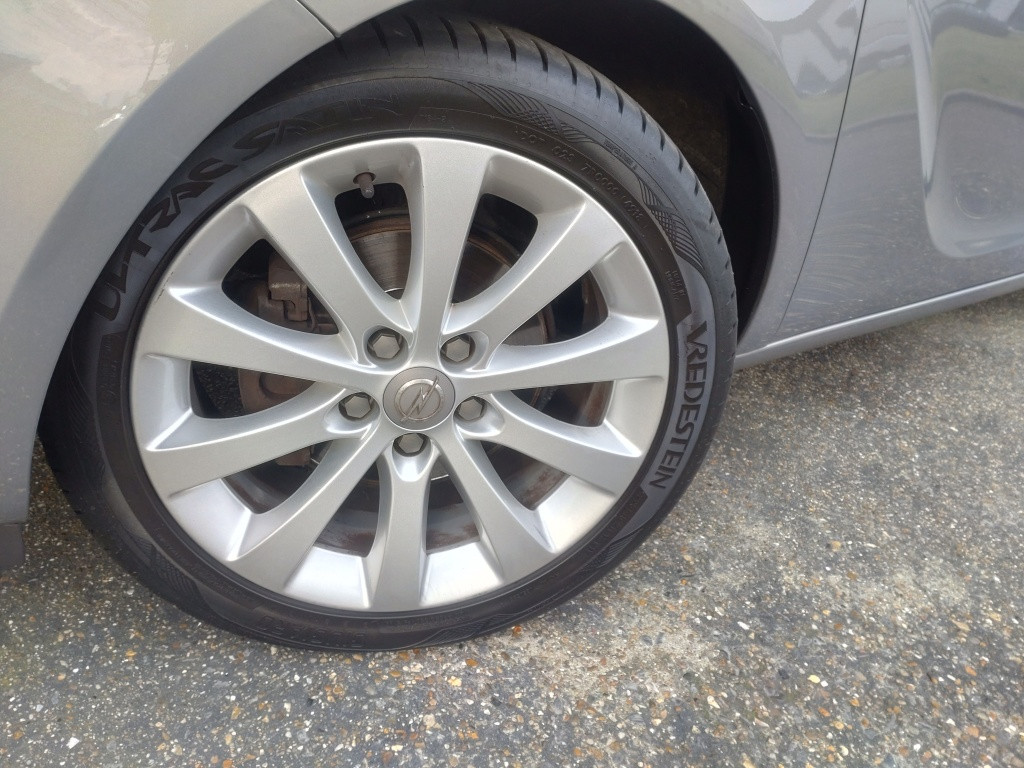 Opel Meriva 1.4i turbo cosmo