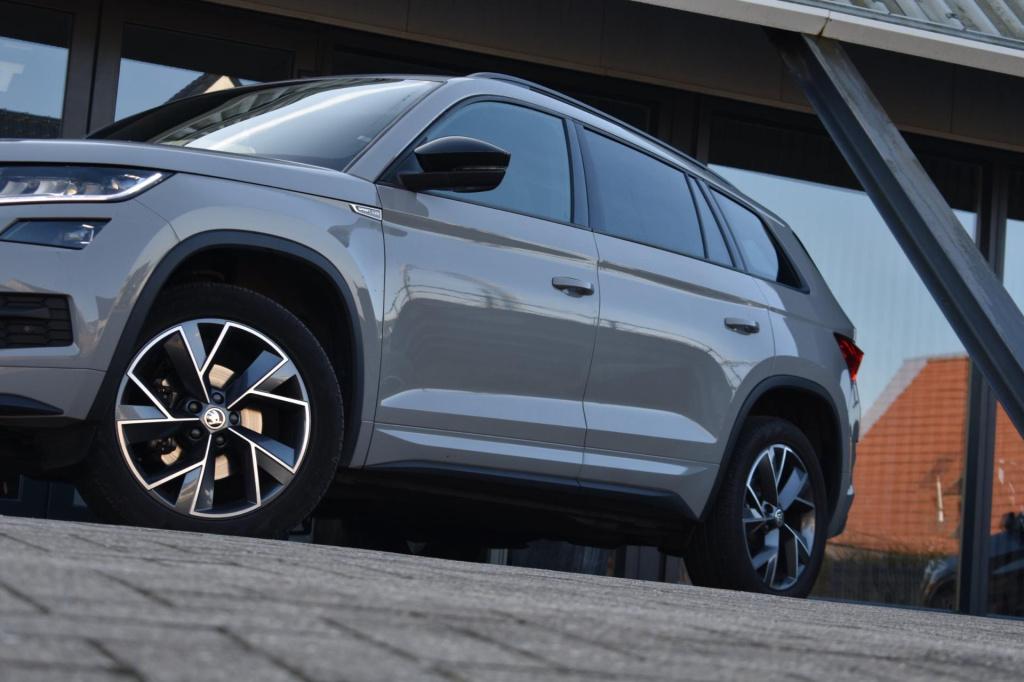 Skoda Kodiaq 1.5 tsi sportline | mj21 | trekhaak | camera | adapt. cruise c