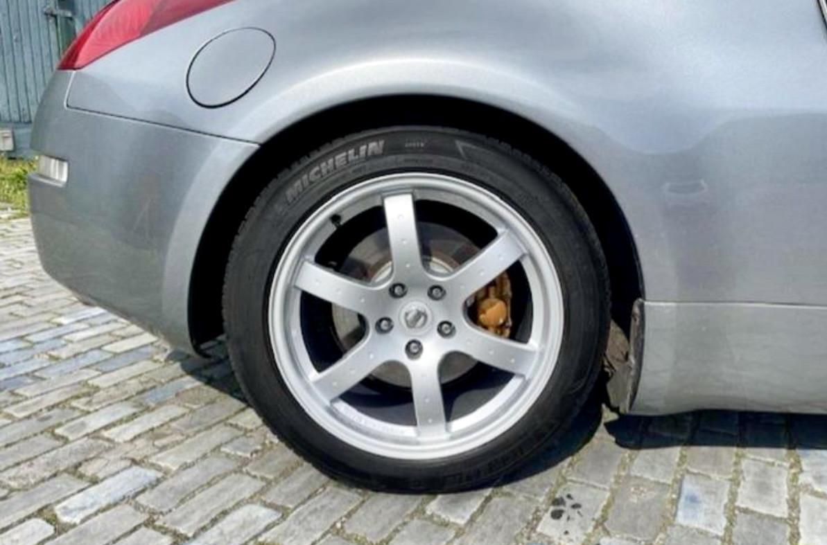 Nissan 350Z cabrio met taxatierapport