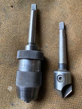 Partijtje grote boren23;19,5;19;17;13mm afbramer; en bijna nieuwe zelfspan