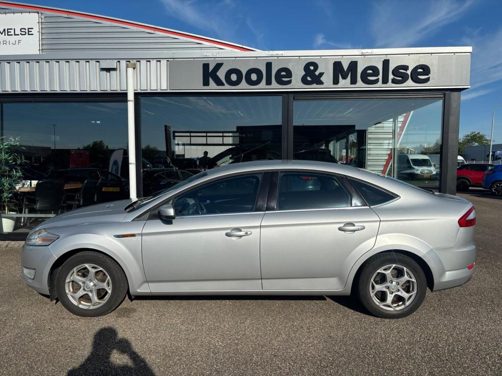 Ford Mondeo 2.0 16v 107kw 5d titanium, trekhaak