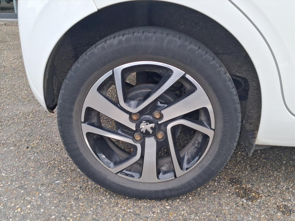 Peugeot 108 1.0 e-vti 68pk 5d envy airco | bluetooth bellen & muziekstreami