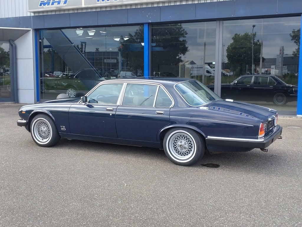 Jaguar Xj 12 serie iii