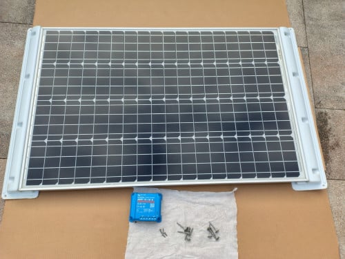 Viktron Energy Zonnepaneel met montage spoiler en smartregelaar