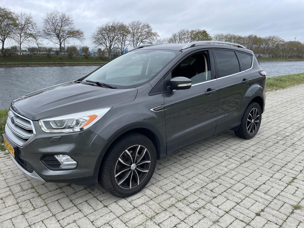 Ford kuga 1.5 ecoboost suv st line 2017
