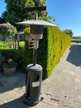 Terras verwarmer met gasfles