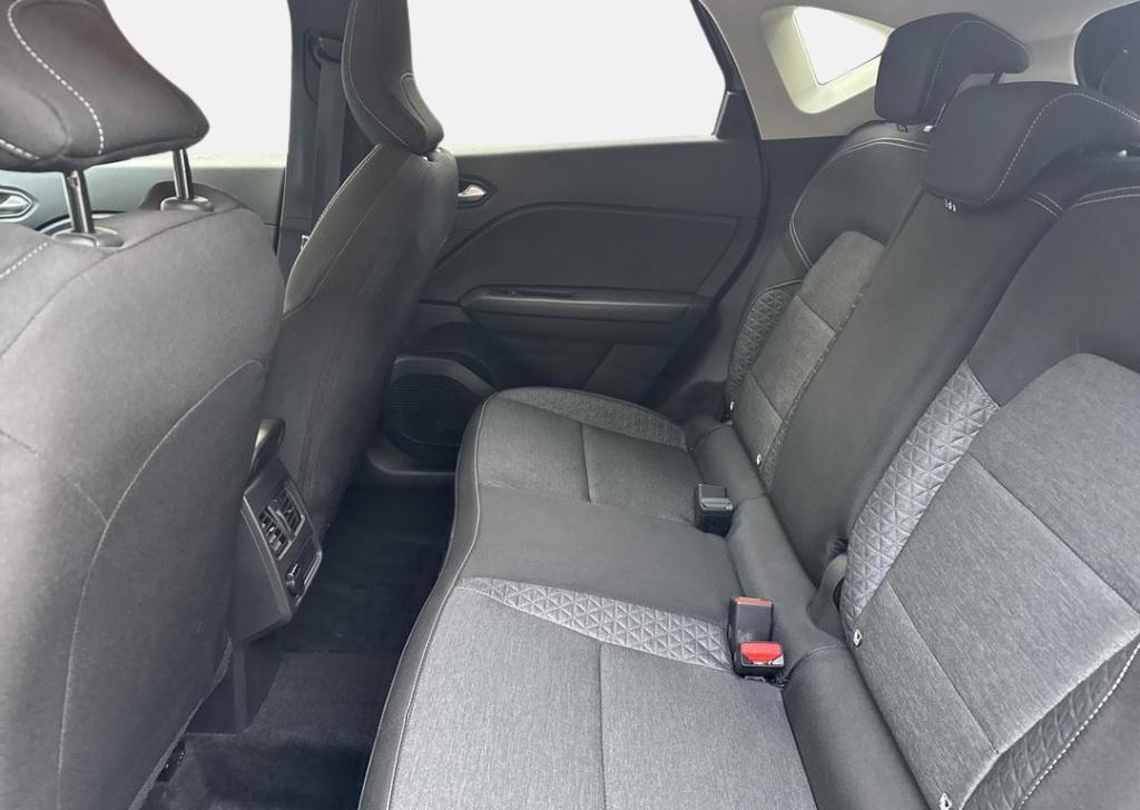 Renault Captur 1.6 e-tech hybrid 145 evolution