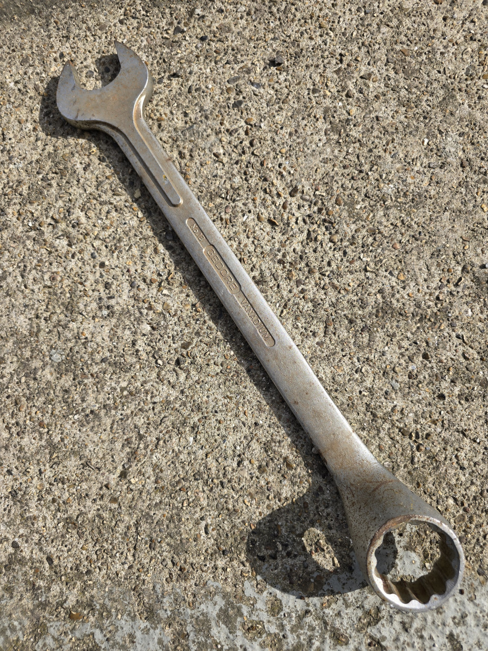 Steek/ring sleutel maat 46