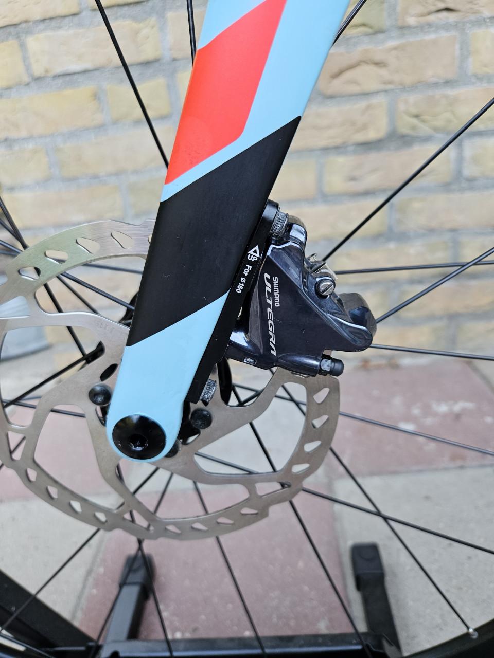 Wilier Cento1 Hybrid Carbon E-Road - Maat L - Ultegra - Accu 99%!