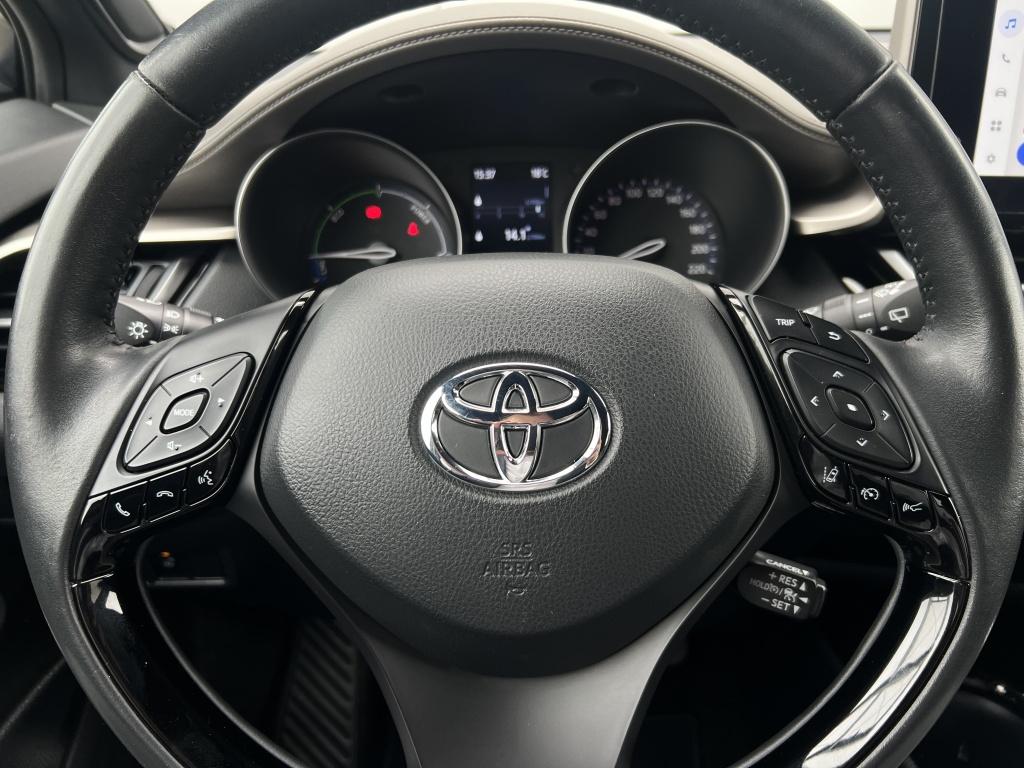 Toyota C-hr 2.0 hybrid executive