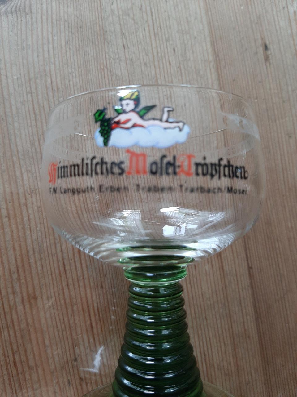 6 MOESEL - WIJNGLAZEN - KRISTAL - DIA 6 CM - HG 10,5 CM