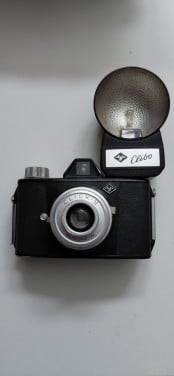 Fotocamera uit vroeger tijd (jaren '50)