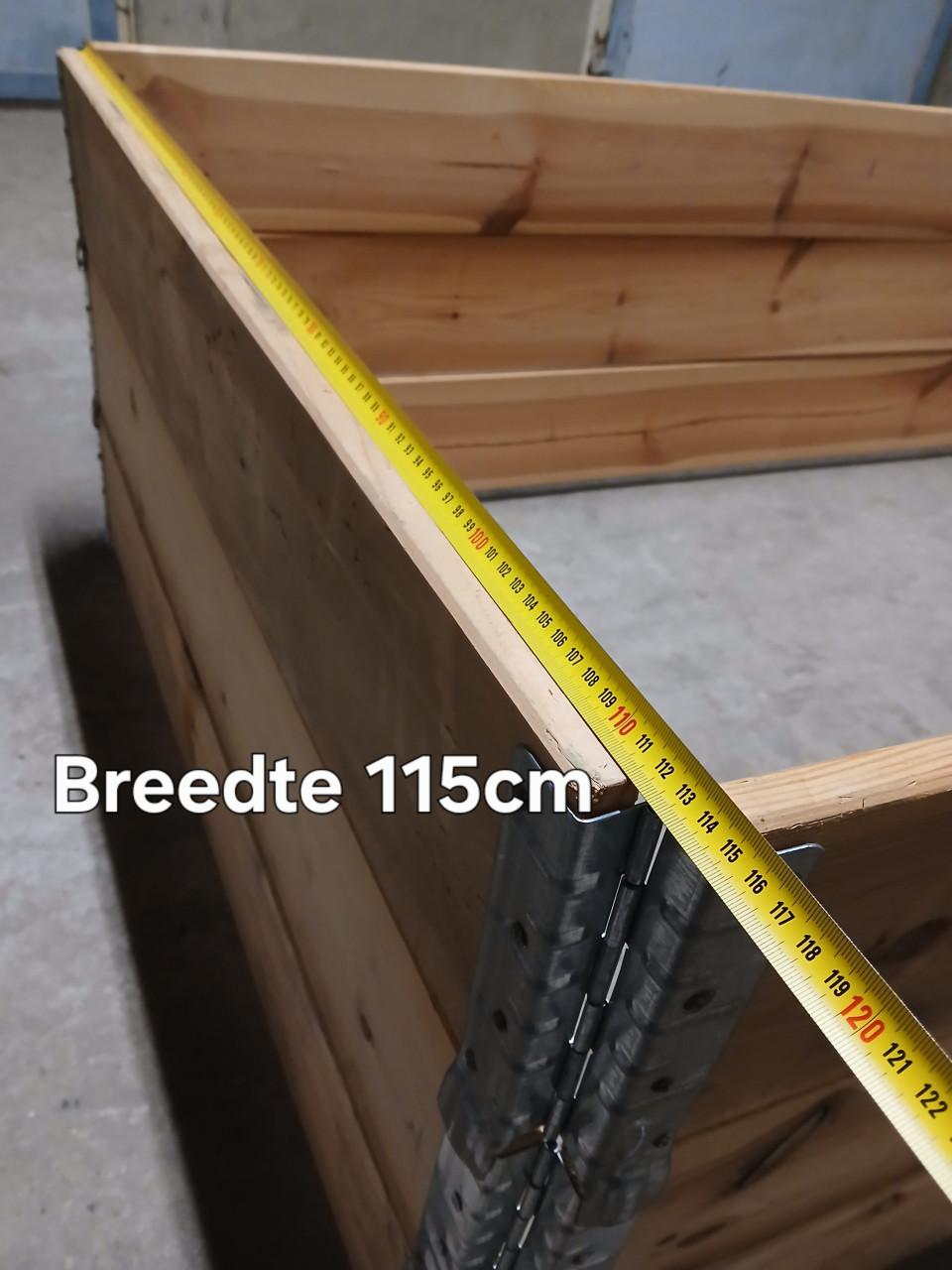 De echte grote Moestuin bakken of palletranden voor de groente tuin