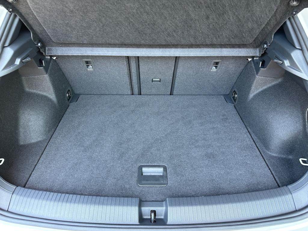 Volkswagen T-roc 1.5 tsi 150pk dsg r-line | camera | keyless | elek. achter