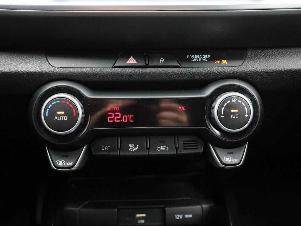 Kia Stonic 1.0 t-gdi mhev dynamicline | lmv | navigatie | parkeer sensoren 